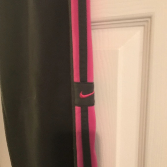 Nike Pants - Picture 2 of 5